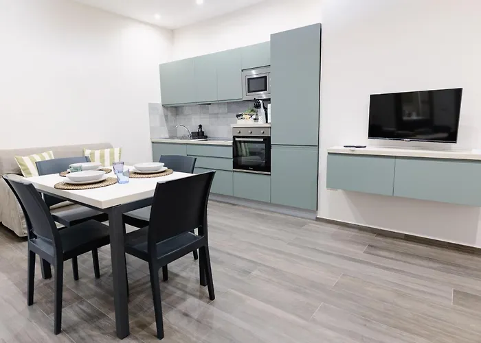 Bed & Breakfast Sotto Casa 4*